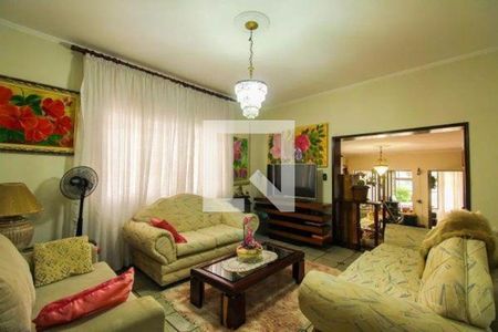 Casa à venda com 3 quartos, 194m² em Vila Matilde, São Paulo