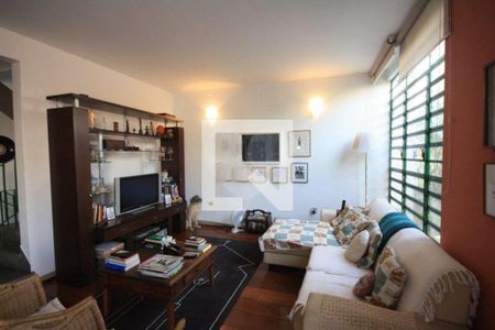 Casa à venda com 3 quartos, 235m² em Vila Madalena, São Paulo