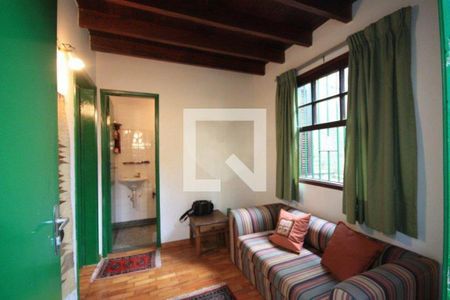 Casa à venda com 3 quartos, 235m² em Vila Madalena, São Paulo