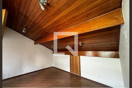 Casa para alugar com 3 quartos, 240m² em Vila Regente Feijó, São Paulo