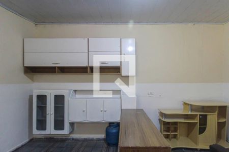 Casa para alugar com 1 quarto, 50m² em Fazenda da Juta, São Paulo
