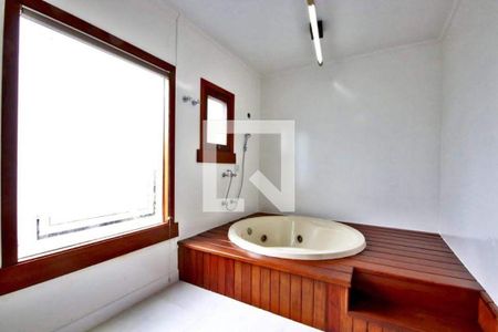 Casa à venda com 4 quartos, 575m² em Residencial Nove (Alphaville), Santana de Parnaíba