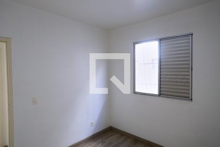 Quarto de apartamento para alugar com 2 quartos, 50m² em Santa Efigênia, Belo Horizonte