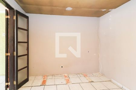 Quarto 1 de casa para alugar com 2 quartos, 90m² em Parque Guaianazes, São Paulo