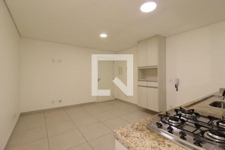 Sala / Cozinha de apartamento à venda com 2 quartos, 63m² em Vila Pires, Santo André
