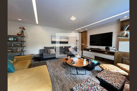 Casa à venda com 4 quartos, 366m² em Santo Amaro, São Paulo