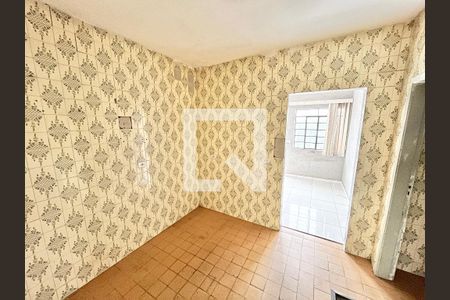 Cozinha de casa para alugar com 1 quarto, 50m² em Vila Espanhola, São Paulo
