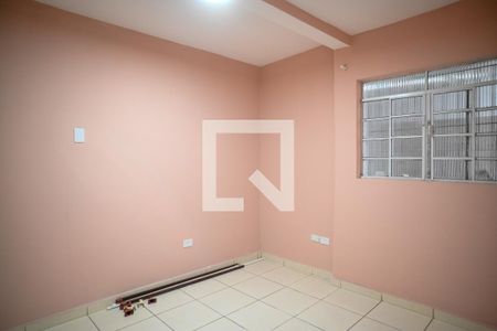 Quarto 2 de casa para alugar com 2 quartos, 52m² em Jardim Botucatu, São Paulo