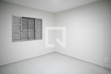 Quarto 1 de casa para alugar com 2 quartos, 52m² em Jardim Botucatu, São Paulo