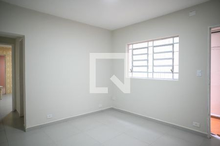 Sala de casa para alugar com 2 quartos, 52m² em Jardim Botucatu, São Paulo