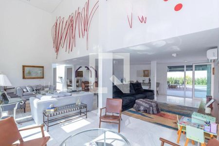 Casa à venda com 4 quartos, 550m² em Alphaville Residencial Dois, Barueri