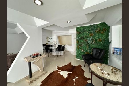 Casa de Condomínio para alugar com 4 quartos, 348m² em Residencial Tres (alphaville), Santana de Parnaíba