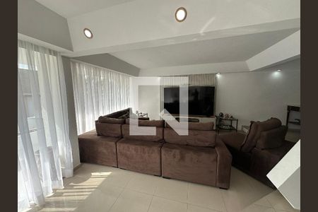 Sala de casa de condomínio para alugar com 4 quartos, 348m² em Residencial Tres (alphaville), Santana de Parnaíba