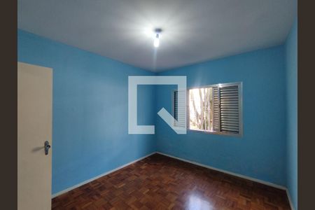 Quarto  de casa à venda com 2 quartos, 100m² em Vila Liviero, São Paulo
