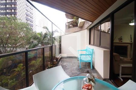 Apartamento para alugar com 4 quartos, 217m² em Paraíso, São Paulo