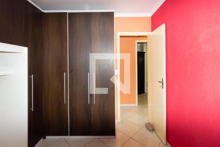 Quarto 2 de apartamento para alugar com 3 quartos, 70m² em Vila Bancaria, São Paulo