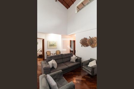 Sala de TV de casa à venda com 4 quartos, 470m² em Tremembé, São Paulo