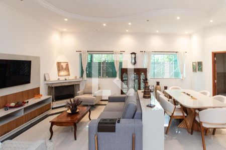 Sala de casa à venda com 4 quartos, 470m² em Tremembé, São Paulo
