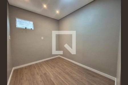 Foto 01 de casa à venda com 3 quartos, 157m² em Bosque da Saúde, São Paulo