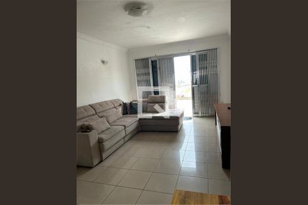 Casa à venda com 3 quartos, 164m² em Vila Paiva, São Paulo