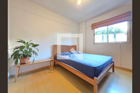 Quarto Suíte  de apartamento à venda com 2 quartos, 75m² em Vila Barragem Santa Lucia, Belo Horizonte