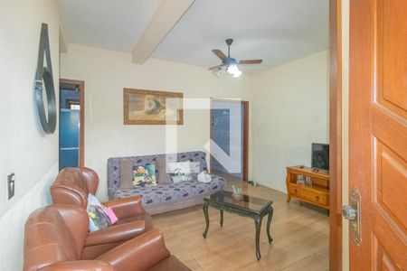 Casa à venda com 3 quartos, 86m² em São José, Canoas