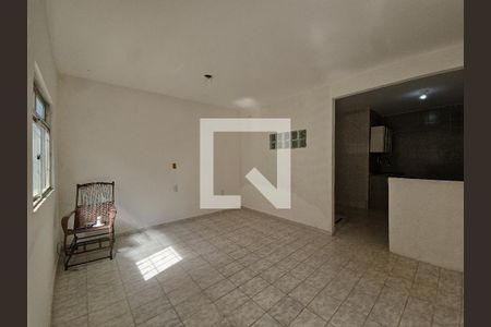 sala de casa para alugar com 3 quartos, 100m² em Brotas, Salvador