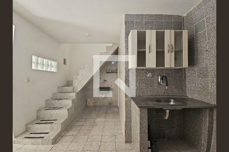 Cozinha de casa para alugar com 3 quartos, 100m² em Brotas, Salvador