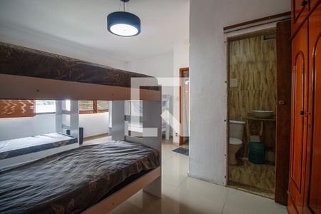 Quarto Suite de casa para alugar com 3 quartos, 130m² em Imperial de São Cristóvão, Rio de Janeiro