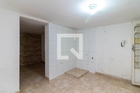 Sala e Cozinha de casa para alugar com 1 quarto, 30m² em Vila Romero, São Paulo
