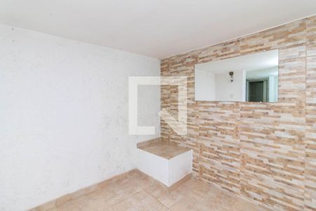 Quarto de casa para alugar com 1 quarto, 30m² em Vila Romero, São Paulo