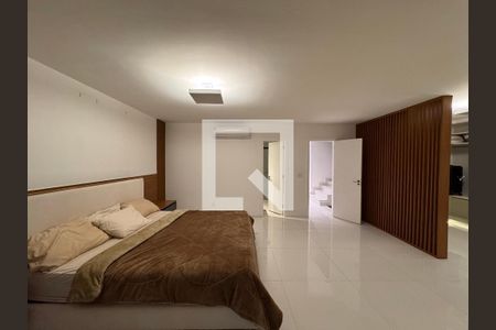 Suíte 1 de casa de condomínio para alugar com 4 quartos, 450m² em Recreio dos Bandeirantes, Rio de Janeiro