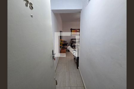 Sala de apartamento para alugar com 1 quarto, 60m² em Guilhermina, Praia Grande