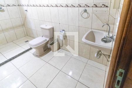 Banheiro de casa de condomínio para alugar com 1 quarto, 70m² em Pedra de Guaratiba, Rio de Janeiro