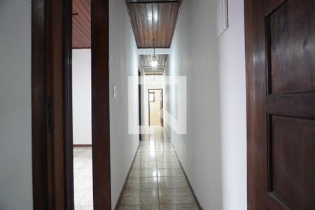 Corredor de casa à venda com 5 quartos, 350m² em Jardim Nossa Senhora do Carmo, São Paulo