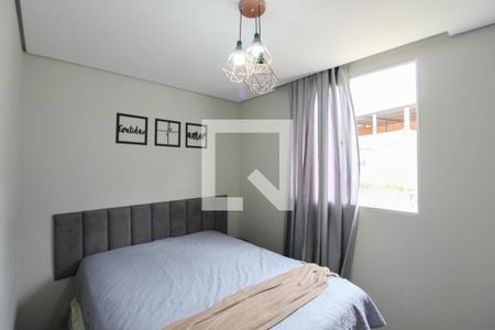 Quarto 2 de apartamento para alugar com 2 quartos, 48m² em São Tomaz, Belo Horizonte