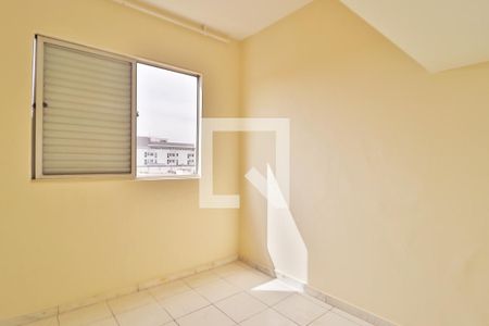 Quarto 1 de apartamento para alugar com 2 quartos, 46m² em Osvaldo Rezende, Uberlândia