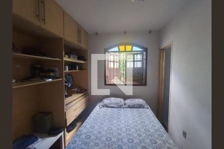 Foto 30 de casa à venda com 5 quartos, 240m² em Califórnia, Belo Horizonte