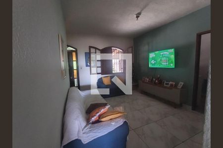 Foto 25 de casa à venda com 5 quartos, 240m² em Califórnia, Belo Horizonte