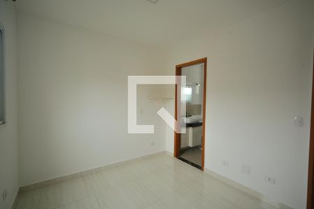 Suíte  de apartamento à venda com 2 quartos, 104m² em Jardim Calux, São Bernardo do Campo