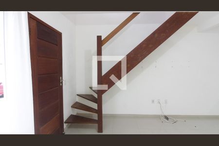 Casa de Condomínio para alugar com 2 quartos, 60m² em Ogiva, Cabo Frio