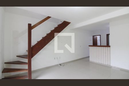 Casa de Condomínio para alugar com 2 quartos, 60m² em Ogiva, Cabo Frio