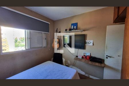Apartamento à venda com 2 quartos, 54m² em Parque Assuncao, Taboão da Serra