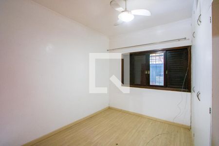 Quarto 2 de casa à venda com 2 quartos, 320m² em Utinga, Santo André
