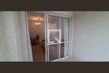 Apartamento à venda com 2 quartos, 54m² em Umuarama, Osasco