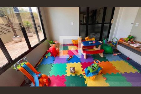 Apartamento para alugar com 3 quartos, 83m² em Vila Hamburguesa, São Paulo