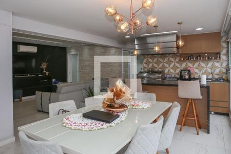 Sala e Varanda Gourmet de apartamento à venda com 3 quartos, 136m² em Barra Funda, São Paulo