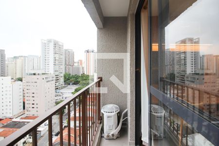 Varanda de kitnet/studio para alugar com 1 quarto, 25m² em Vila Olímpia, São Paulo