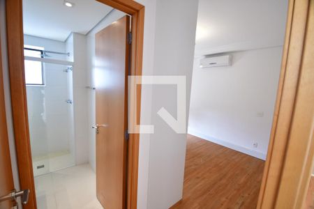 Quarto Suíte de apartamento para alugar com 1 quarto, 57m² em Cambuí, Campinas
