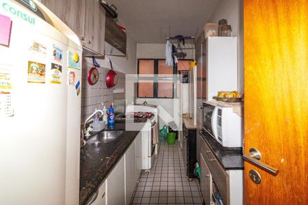 Cozinha e Área de Serviço de apartamento à venda com 2 quartos, 54m² em Cidade Ademar, São Paulo